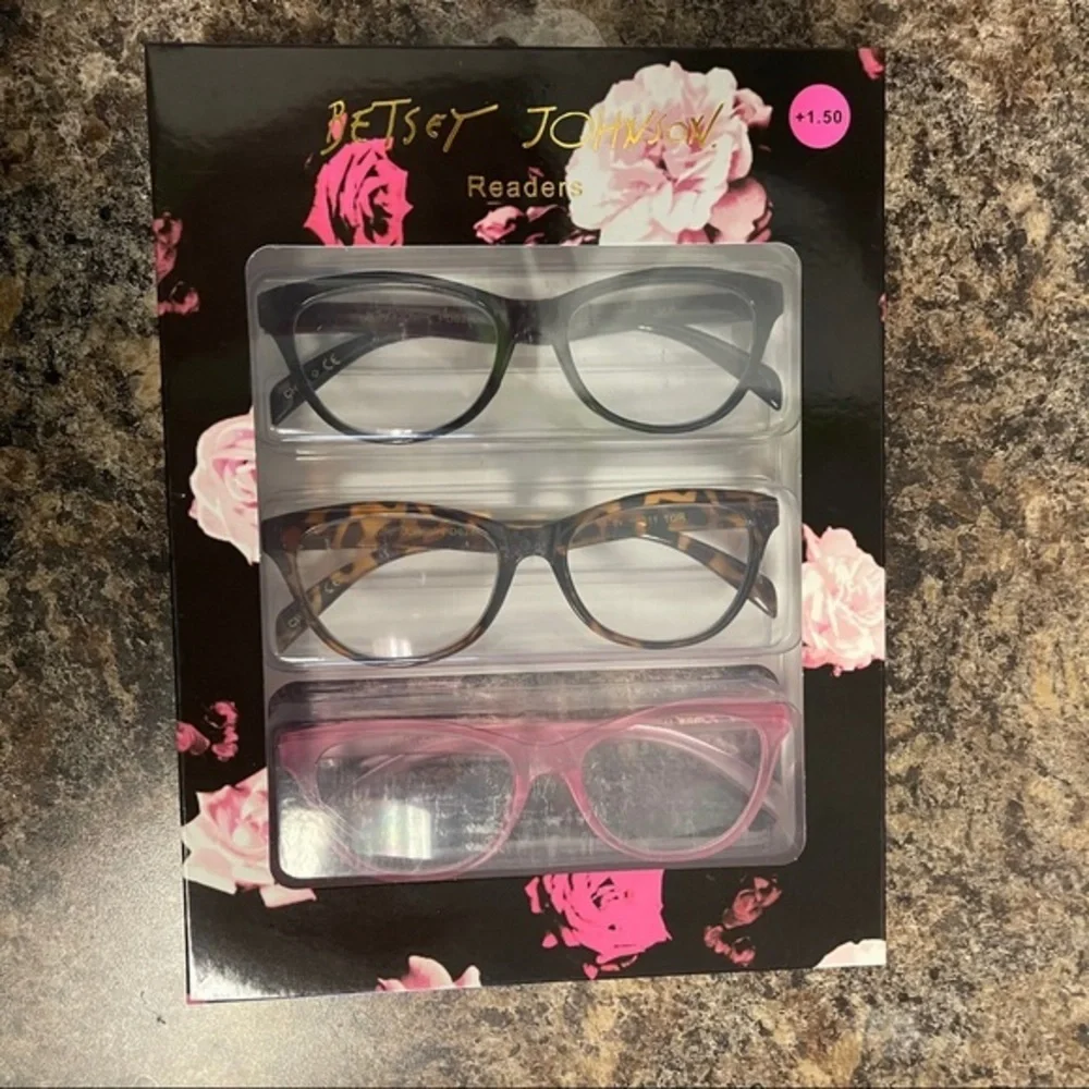 NIB BETSEY JOHNSON 3PCK READING GLASSES SET